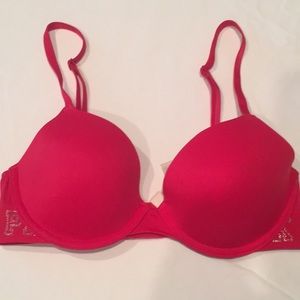 Pink Victoria’s Secret Wear everywhere T-shirt Bra